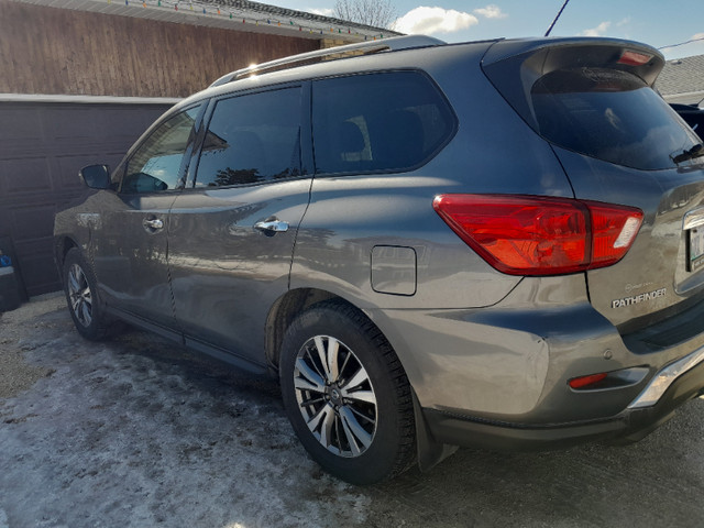 2018 Nissan Pathfinder in Cars & Trucks in Winnipeg - Image 3