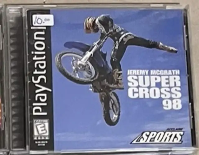 super cross 98 PlayStation 1 in Older Generation in Calgary - Image 2