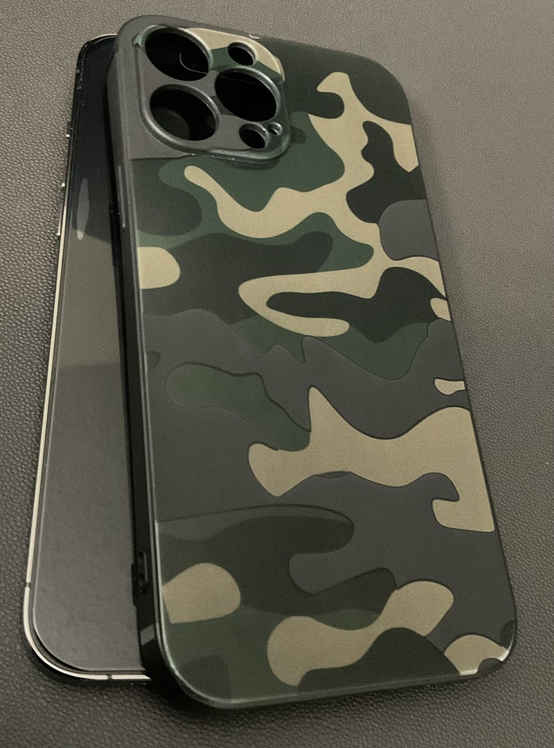 Apple iPhone 13 Pro Max 128GB just 60 days old Cell Phones Edmonton