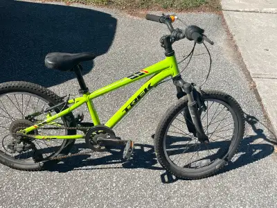 Kids Trek Precaliber 20” mountain bike, View more