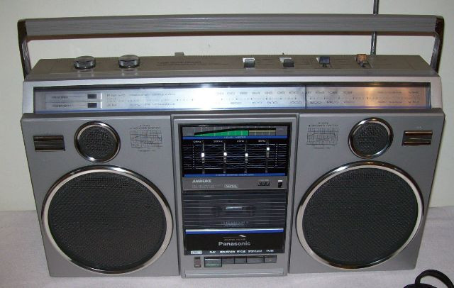 Panasonic RX-5085 and RX-5050 Boomboxes in General Electronics in Ottawa - Image 3