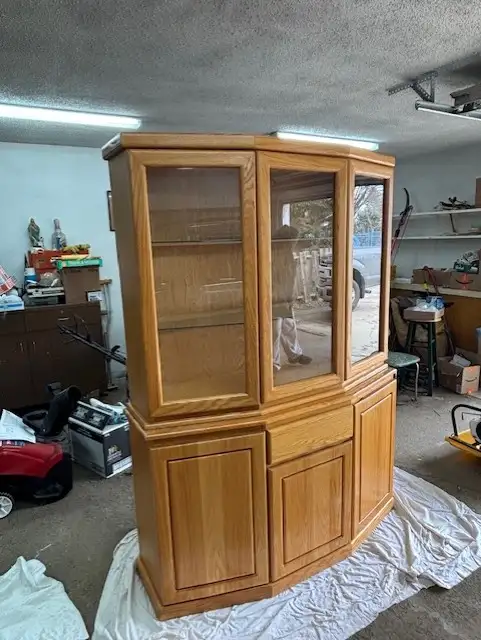 Oak Hutch in Hutches & Display Cabinets in Edmonton - Image 3