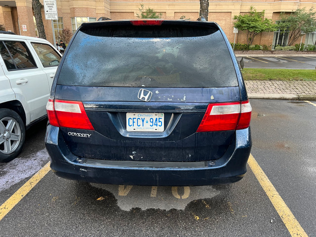 Honda oddessey  in Cars & Trucks in City of Toronto - Image 3