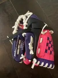 Girls Rawlings Baseball Glove - 8 1/2 inch - Used