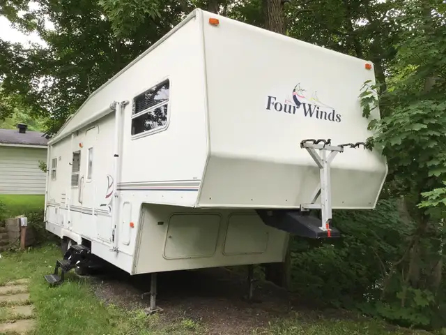 Fifthwheel Four Winds 27 pieds in RVs & Motorhomes in Lévis - Image 10