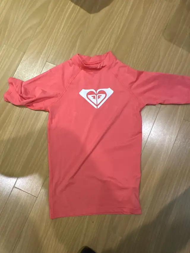 vetement fille in Multi-item in Longueuil / South Shore - Image 5