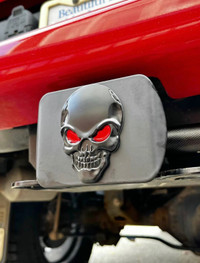 Brand new skull Metal Trailer Hitch Cover for 2 inch Receivers