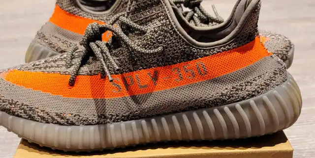 YEEZY BELUGA REFLECTIVE 350 V2 BOOST SIZE 12 in Men's Shoes in Markham / York Region - Image 5