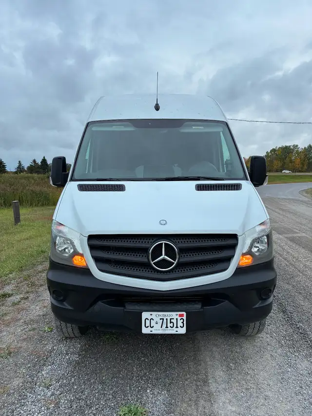 2015 Mercedes Sprinter 4x4581029136014387207