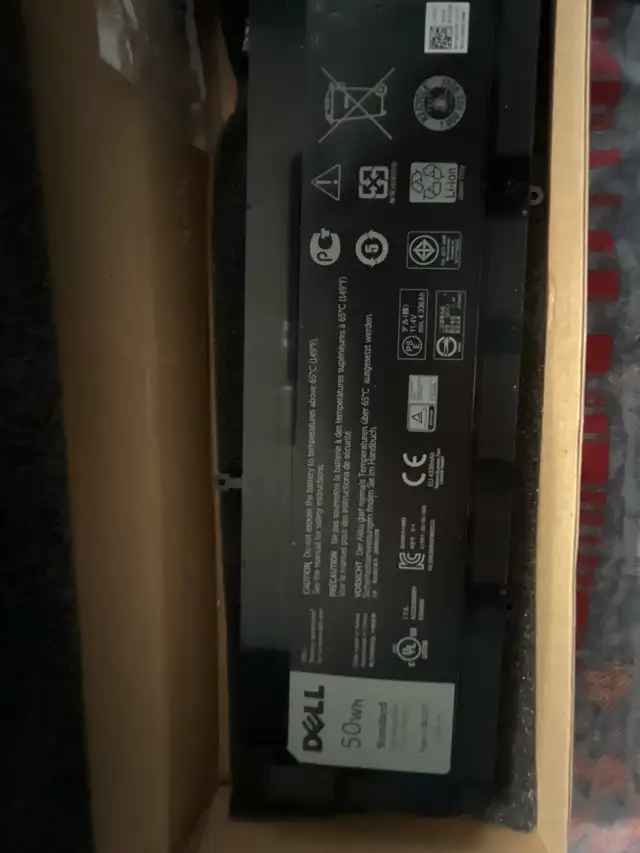 Dell 50Wh Laptop Battery in Laptop Accessories in Oakville / Halton Region - Image 3