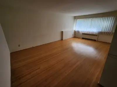 1 Bdrm Kitsilano $2000