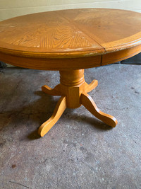 Table - Solid wood