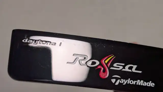 Brand new Taylormade Rosa Daytona 1 putter with head cover. in Golf in Markham / York Region - Image 5