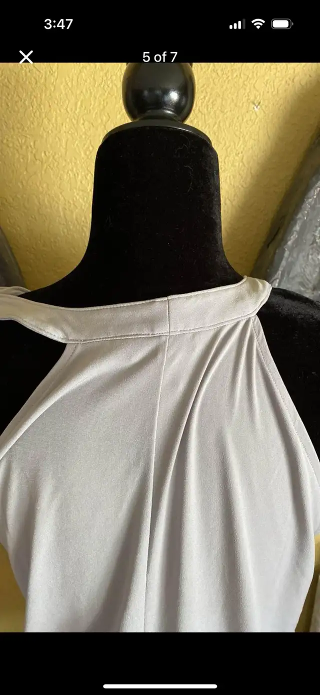 Banana Republic Silver Shirt Top Blouse in Women's - Tops & Outerwear in Edmonton - Image 6