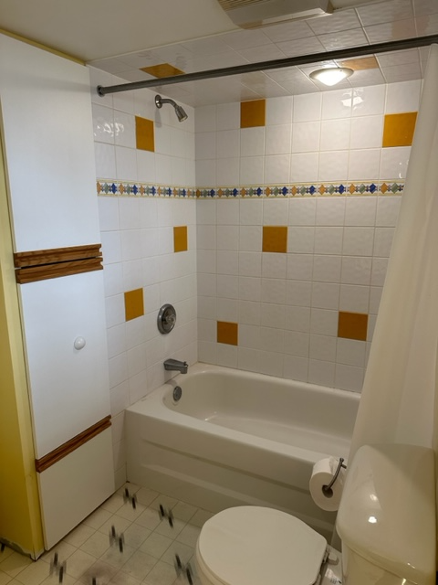 5 BEDROOM STUDENT HOUSE for SEPTEMBER 2026 in Long Term Rentals in Kitchener / Waterloo - Image 8