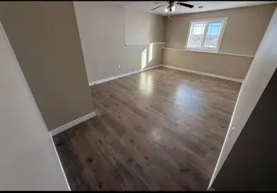 2 bedroom apartment Located in Warren Grove No public transportation near by Available NOW or Octobe...