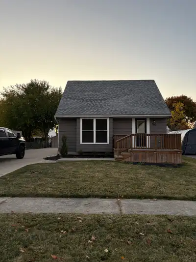 Multiple houses for rent in Sarnia 4 bedrooms 1 bathroom Very very nice and modern Central air Gas h...