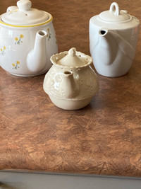 Verdici Design & Arthur Wood England Tea/Coffee Pots