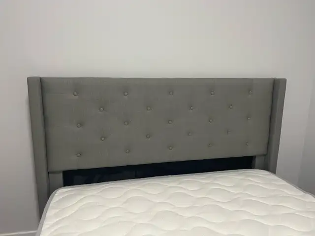 BNIB upholstery Platform bed, twin double queen & king   in Beds & Mattresses in Chilliwack - Image 3