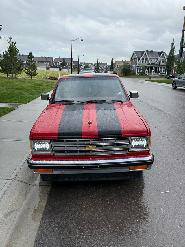 1982 Chevrolet S10 in Cars & Trucks in Calgary - Image 2