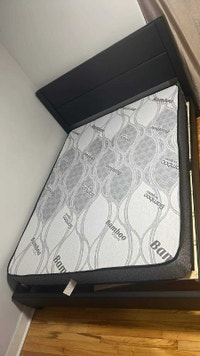Lit et matelas Queen à vendre  Laval / North Shore Greater Montréal Preview