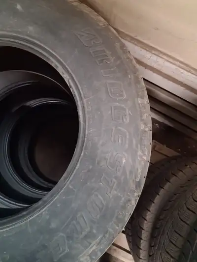 Set of Bridgestone Tires 265/70/R17 Great Condition