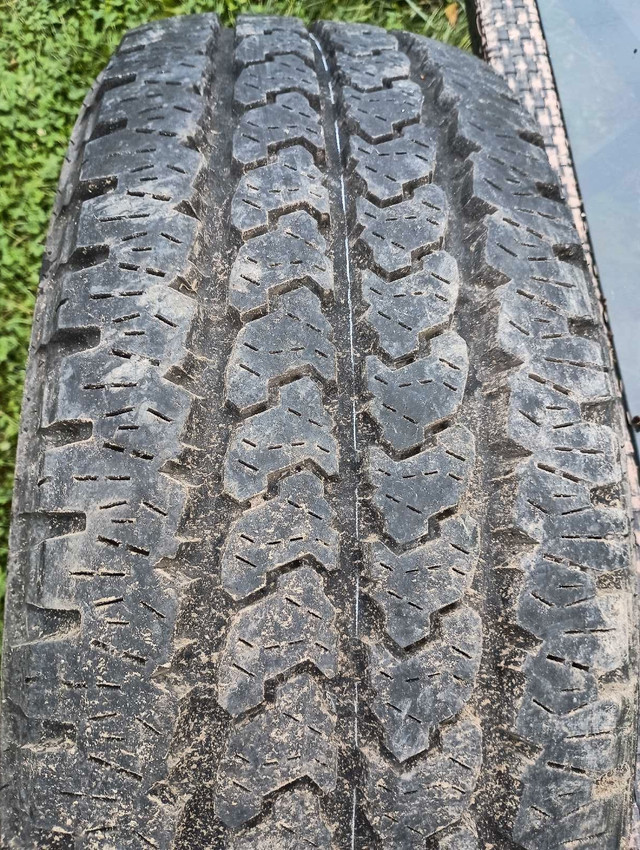 Used Toyota tires 225/70 R16 in Tires & Rims in Kitchener / Waterloo - Image 2