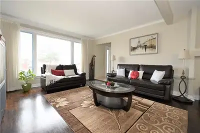 Main floor sunfilled 3+1 bedroom's Detachouse with 5 car parking