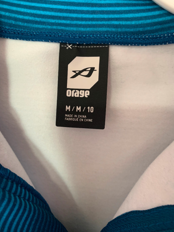 UNISEX (Boys/ Girls) Ski BASE LAYER SET- Size 10 in Kids & Youth in Oakville / Halton Region - Image 3