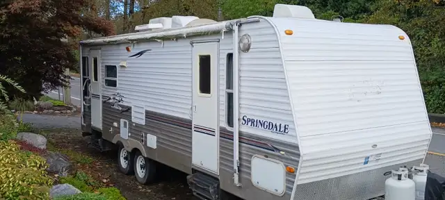 RV for sale in Travel Trailers & Campers in Chilliwack - Image 3