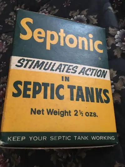 Septonic stimulates action in septic tanks, and outhouses. Lot of 4 boxes. Each box 2 1/2 oz. Bloor...