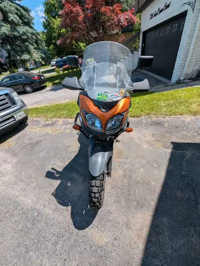 Selling my Vstrom since I don't have the time to ride it anymore. 52,000 km Lots of add ons: 12v plu...
