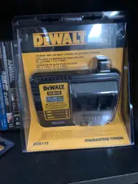 New Dewalt battery charger 20v/ 12v