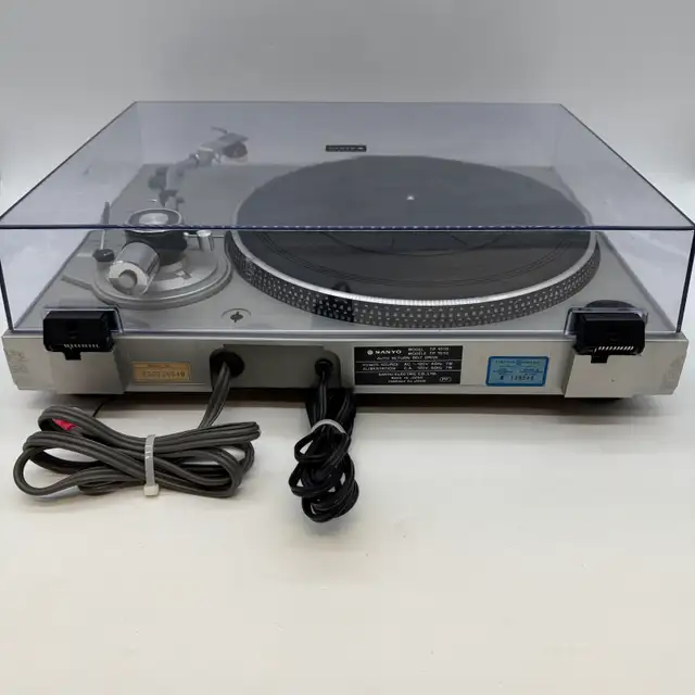 Sanyo TP-1010 Semi Automatic W/ Auto Return Belt Drive Turntable in Stereo Systems & Home Theatre in City of Toronto - Image 8