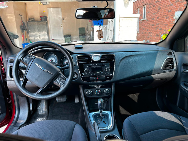 2013 Chrysler 200 in Cars & Trucks in Hamilton - Image 4