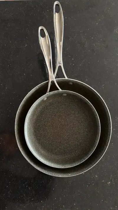 Batterie de cuisine antiadhésive de haute qualité, fabriquée en Italie Revêtement antiadhésif Granit...