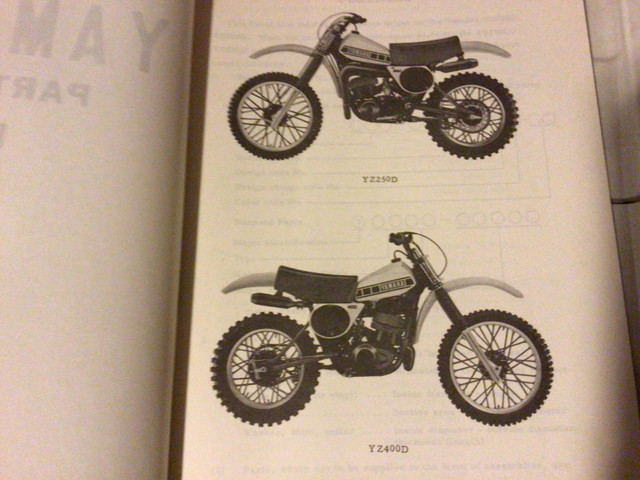 1976 1977 Yamaha YZ250 YZ400 Parts List Book in Motorcycle Parts & Accessories in Winnipeg - Image 2
