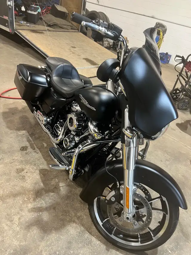 2020 Harley Davidson street glide  in Touring in Grande Prairie - Image 2