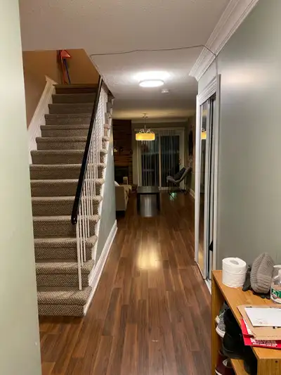 Room for Rent in All-Female House Accross the Humber Colle