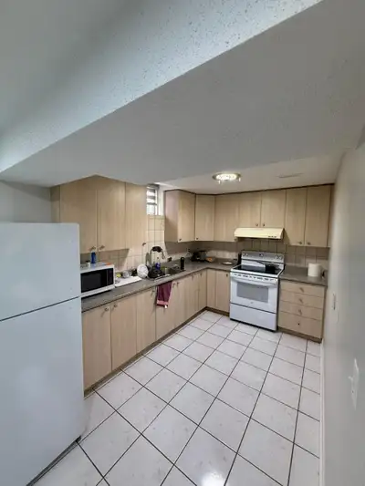 Room for rent ( only girls)