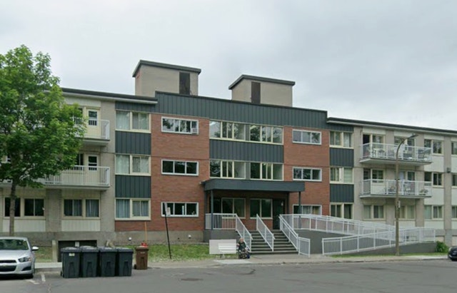 9900 Boulevard Gouin — photo 1