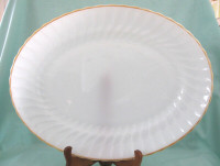 PLATEAU DE SERVICE ANCHOR HOCKING PLATTER  WHITE SWIRL BLANC