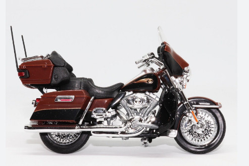 2013 FLHTK ELECTRA GLIDE ULTRA LIMITED, 1:18 DIECAST in Other in Calgary
