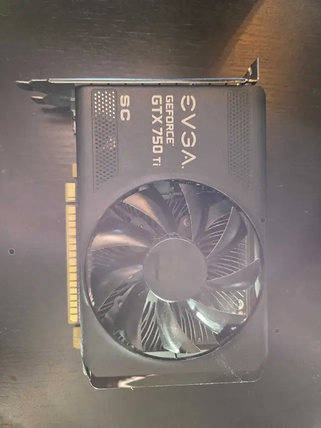 EVGA GE FORCE GTX 750ti in Desktop Computers in Québec City - Image 2