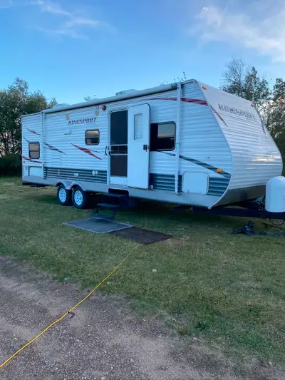 2011 King Sport by Gulf Stream265BHS - RV Used Trailer 27 ft plus 3 ft hitch 1 Slide AC, furnace, st...