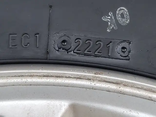 Hyundai Entourage rims and tires - Asking $375 | Tires & Rims | Markham ...