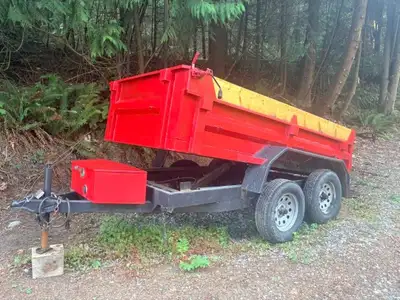 2018 Dump trailer. 5x10 and in good working order. Will consider trade for 10-12ft enclosed trailer....