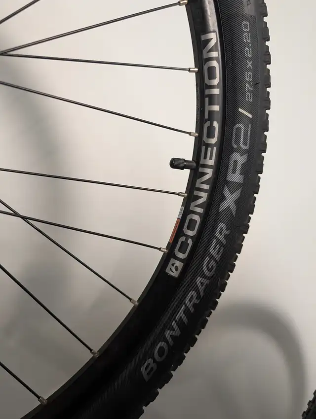 TREK Marlin 4 mountain bike in Mountain in Kitchener / Waterloo - Image 11