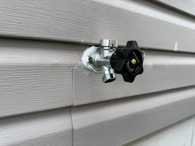 Service Plumber561097787216373763