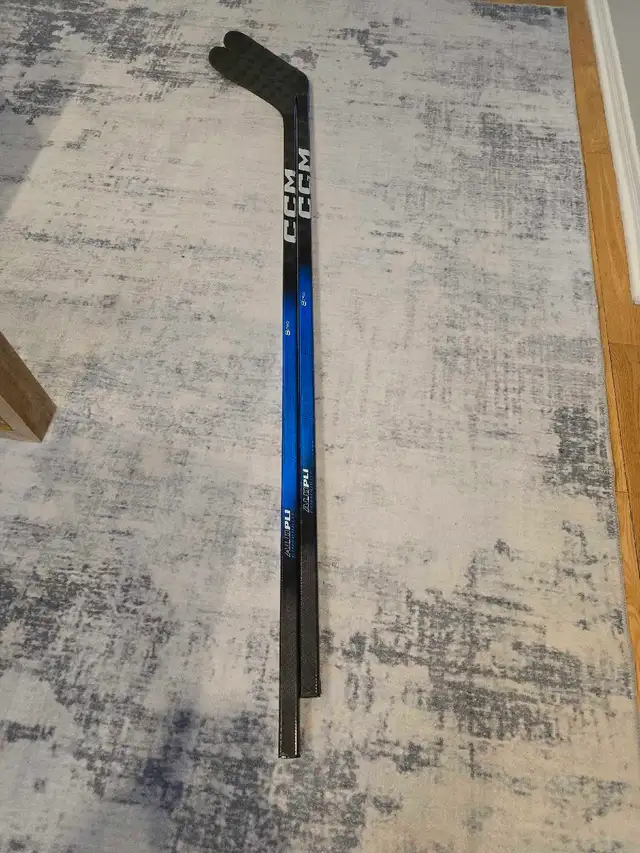 2x CCM FT8 PROs LEFT HOCKEY STICKS OBO!! in Hockey in Ottawa - Image 5